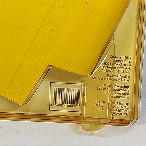 SENTRY ~Portable 4 Number Combination Lock'r Cable Locker - Lock It & Go~ NEW - Picture 6 of 7